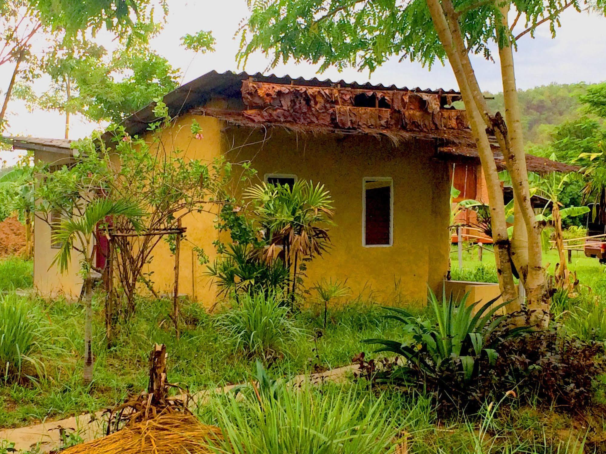 Refresh House Pai Hostel Exterior foto
