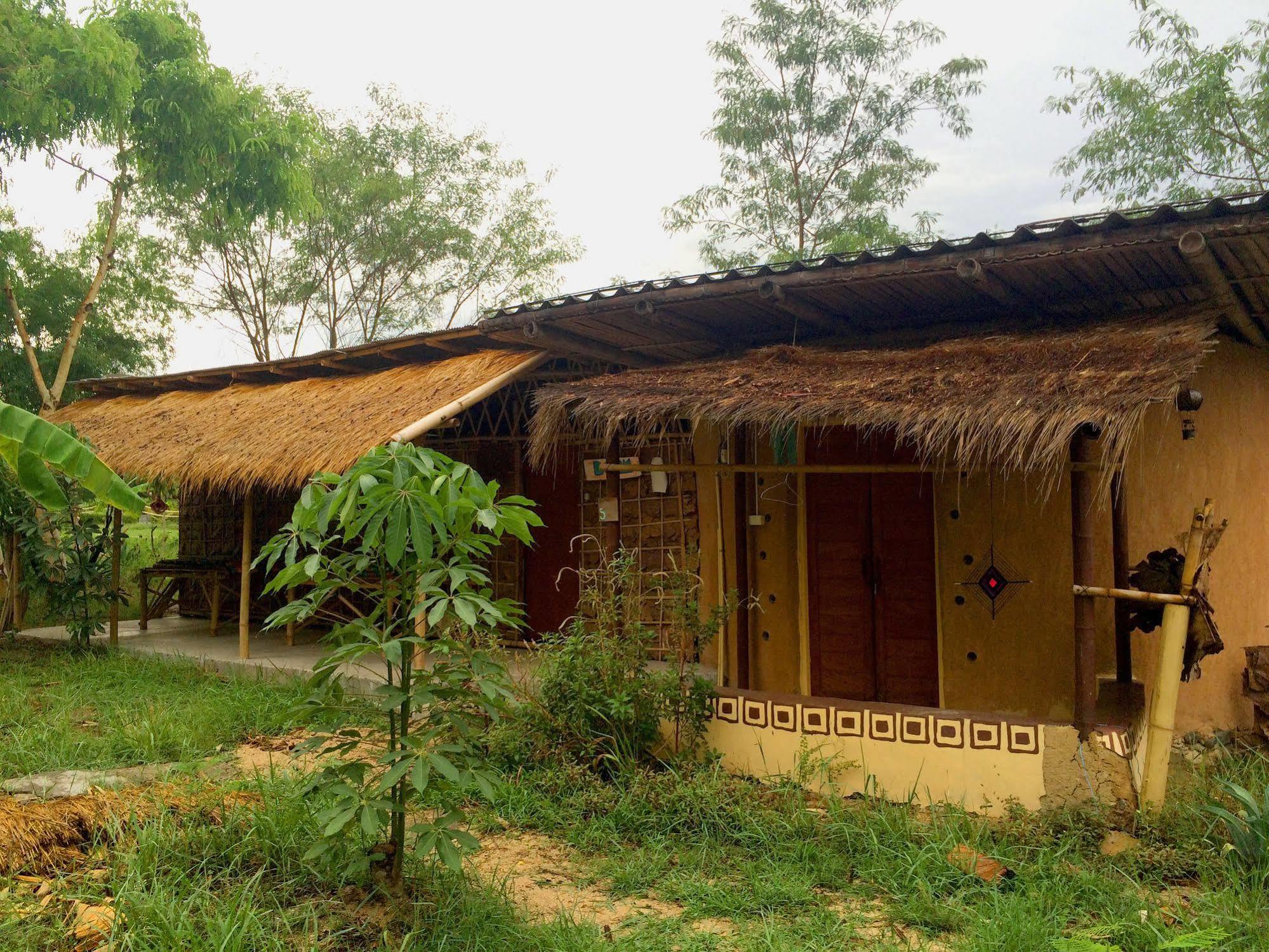 Refresh House Pai Hostel Exterior foto